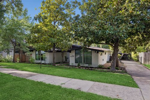 13321 Purple Sage Rd, Dallas, TX, 75240-5638 | Card Image