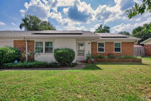 4910 La Ventana Cir, Pensacola, FL, 32526-3432 | Card Image