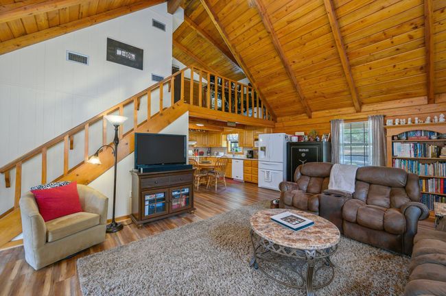 22-web-or-mls-4869 Retta Ln-16 | Image 20