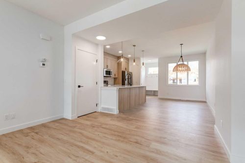 1162 Cobblestone Blvd Sw, Airdrie, AB, T4B5L3 | Card Image