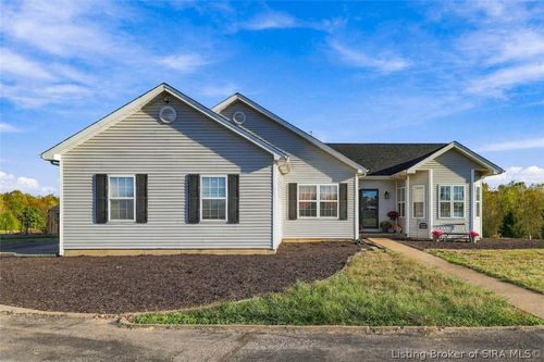 5116 Georgia Dr Se, Elizabeth, IN, 47117-7679 | Card Image