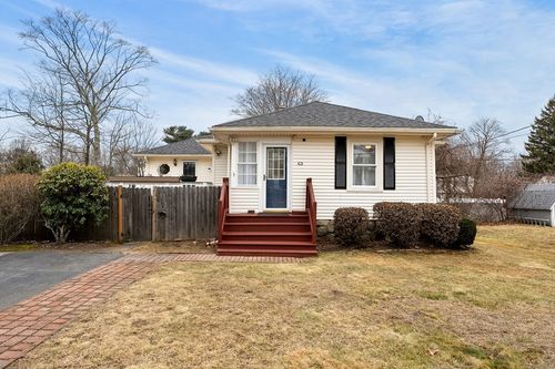 63 Sycamore St, Holbrook, MA, 02343-1555 | Card Image