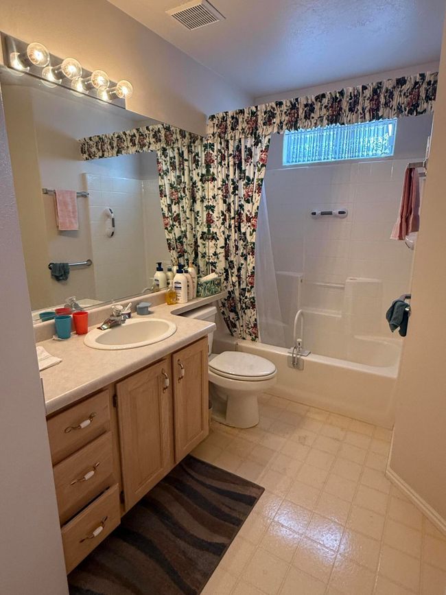 2nd Full Bath | Image 11
