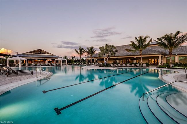 15617 Gavello St, Condo with 3 bedrooms, 2 bathrooms and 2 parking in NAPLES FL | Image 23