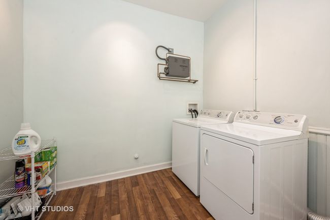 3 - 3216 North Ave, Condo with 3 bedrooms, 2 bathrooms and 2 parking in Chicago IL | Image 18