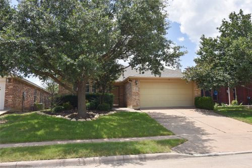13037 Evergreen Dr, Fort Worth, TX, 76244-8160 | Card Image