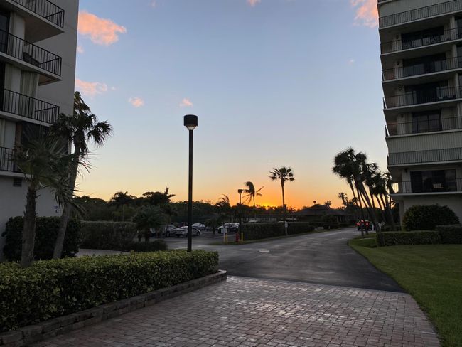 APT-504 - 5059 N Highway A1a, Condo with 2 bedrooms, 2 bathrooms and null parking in Hutchinson Island FL | Image 68