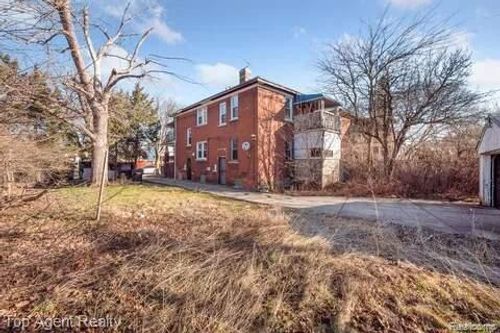 1939 W Grand St, Detroit, MI, 48238-3458 | Card Image