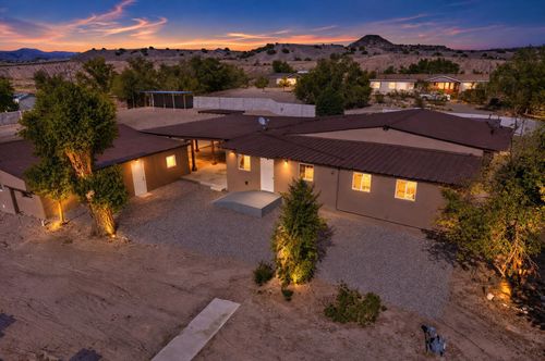 8 Los Sandovales, Pena Blanca, NM, 87041-0103 | Card Image