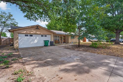 5613 Bonnie Wayne St, Haltom City, TX, 76117-2114 | Card Image