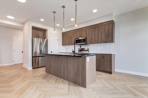 82 Agate Rd, Cochrane, AB, T4C2C1 | Card Image