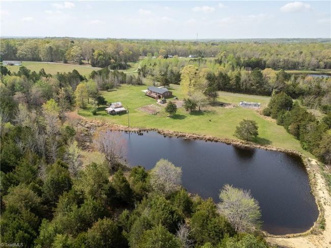 3540 Sellars Rd, House other with 3 bedrooms, 2 bathrooms and null parking in Mebane NC | Image 23