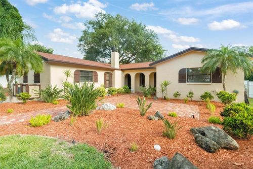 806 Sparrow Ave, PALM HARBOR, FL, 34683-1921 | Card Image