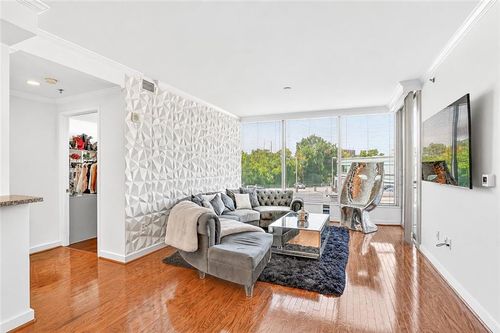 501-3338 Peachtree Road, Atlanta, GA, 30326 | Card Image