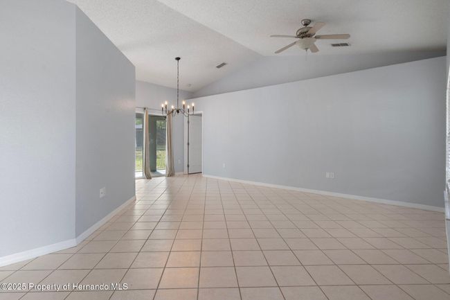 8408 Nuzum Rd, House other with 3 bedrooms, 2 bathrooms and null parking in Weeki Wachee FL | Image 5