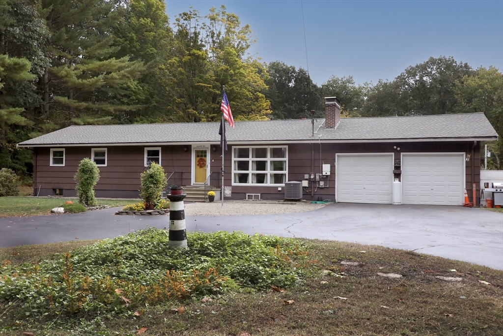 Harold Parker Rd, Andover, MA 01810