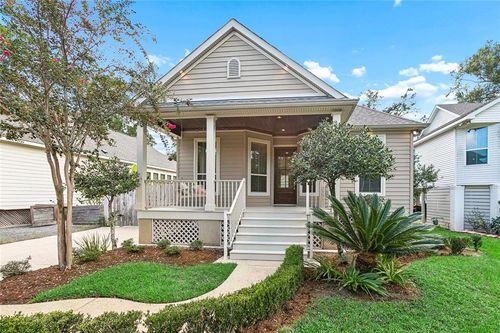 401 Depre St, Mandeville, LA, 70448-5750 | Card Image