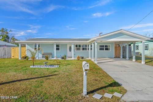 903 Huntington Dr, Panama City, FL, 32401-7111 | Card Image