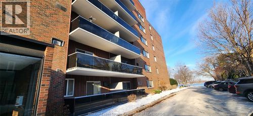 407-3905 Riverside Dr E, Windsor, ON, N8Y1B3 | Card Image