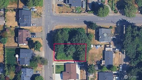 24410 24th Ave S, Des Moines, WA, 98198-4052 | Card Image
