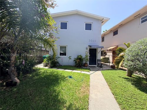 1-3068 Carter St, Coconut Grove, FL, 33133-4319 | Card Image