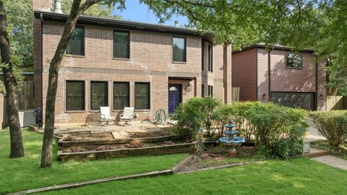 2002 Emerson Ln, Denton, TX, 76209-1368 | Card Image