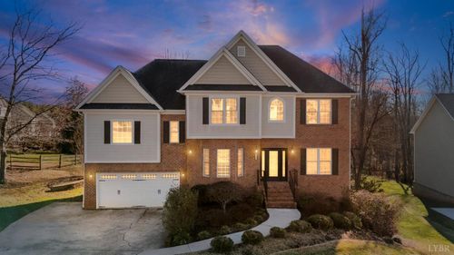 1040 Hooper Woods Dr, Forest, VA, 24551-2296 | Card Image