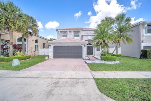 1447 Nw 159th Ln, Pembroke Pines, FL, 33028-1672 | Card Image