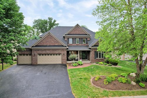 645 Ramsey Cir, Carver, MN, 55315-4517 | Card Image