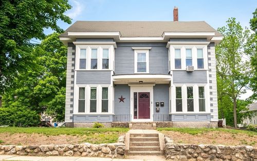 21 Pleasant St, Merrimac, MA, 01860-1945 | Card Image
