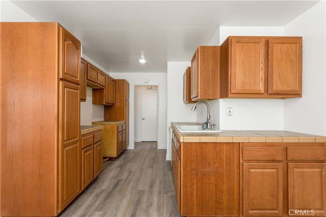 8701 Ouida Dr, House other with 3 bedrooms, 2 bathrooms and 2 parking in Riverside CA | Image 12