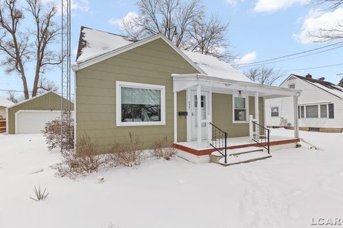 735 N Union St, Tecumseh, MI, 49286-1034 | Card Image