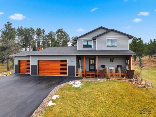 12142 Washington Loop, Sturgis, SD, 57785-2588 | Card Image