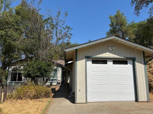 5104 Jones St, Mariposa, CA, 95338-2420 | Card Image