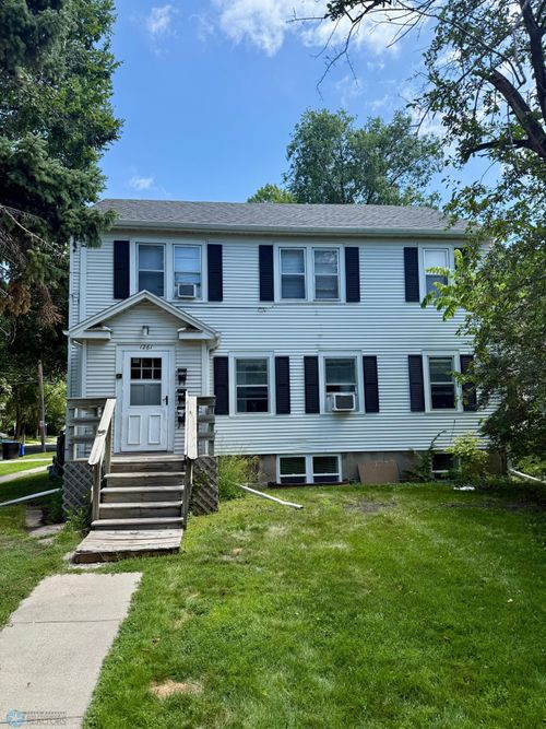 1261 10th St N, Fargo, ND, 58102-2404 | Card Image