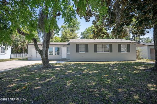 884 Kennard St, JACKSONVILLE, FL, 32208-3490 | Card Image