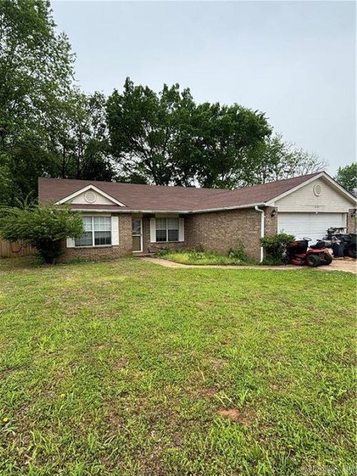 6367 W Abilene Dr, Fayetteville, AR, 72704-5410 | Card Image