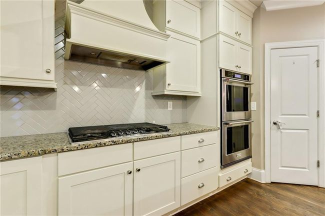 3821 Chamblee Dunwoody Rd, House other with 5 bedrooms, 5 bathrooms and 4 parking in Chamblee GA | Image 7