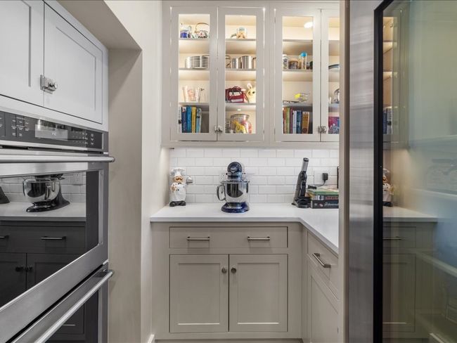 572 Jerusalem Rd, House other with 4 bedrooms, 3 bathrooms and 6 parking in Cohasset MA | Image 7
