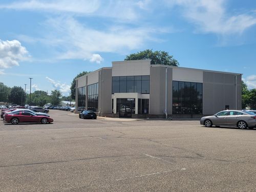 5241 W Broadway Avenue, Crystal, MN, 55429 | Card Image