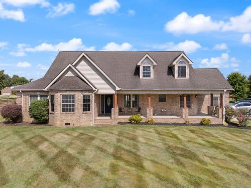 17 Buckland Loop, Corbin, KY, 40701-9027 | Card Image