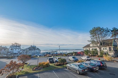apt-9-432 Humphrey St, Swampscott, MA, 01907-2529 | Card Image