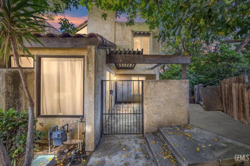 apt-3-3516 Dana St, Bakersfield, CA, 93306-1567 | Card Image