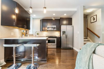 1A - 1525 N Claremont Avenue, Condo with 2 bedrooms, 2 bathrooms and null parking in Chicago IL | Image 3