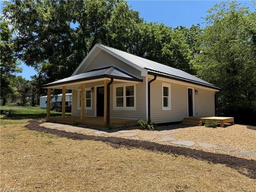 245 Friendly Grove Church Rd, Millers Creek, NC, 28651-9120 | Card Image