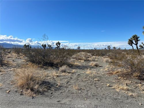 0 Woodcliff Rd, Phelan, CA, 92371 | Card Image