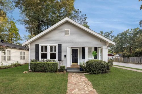 5123 B St, Little Rock, AR, 72205-3632 | Card Image