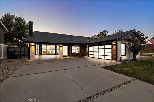 29091 Country Hills Rd, San Juan Capistrano, CA, 92675-1024 | Card Image