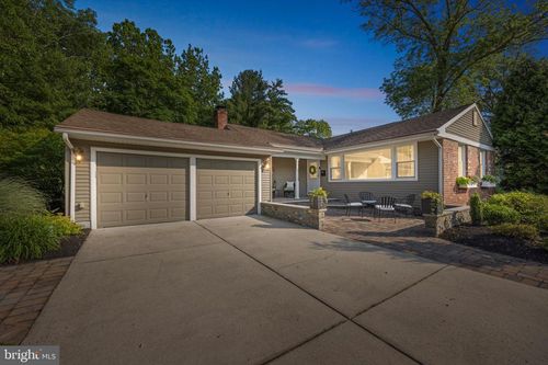 229 Dickens Ct, CHERRY HILL, NJ, 08034-2837 | Card Image