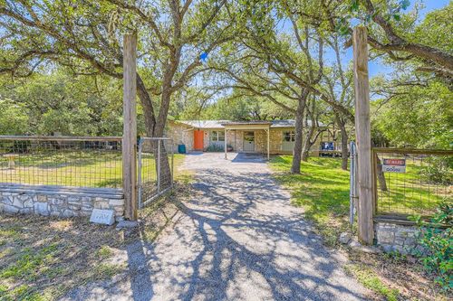 7704 Williamson Creek Dr, Austin, TX, 78736-2956 | Card Image